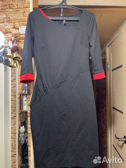 Платье женское 46 48