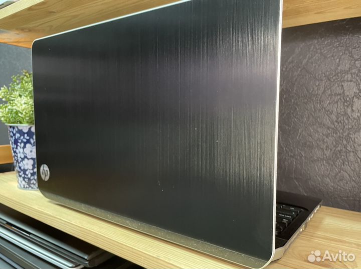 Ноутбук HP / Core i7 / Radeon 2GB / 8gb / SSD