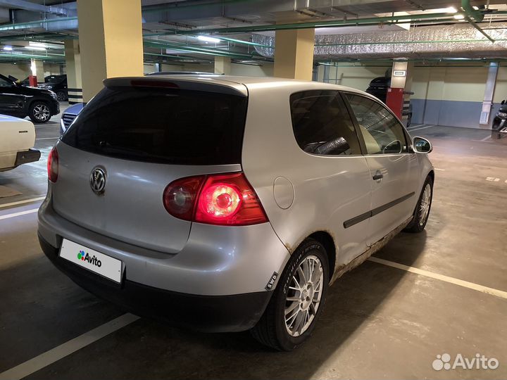 Volkswagen Golf 1.4 МТ, 2004, 301 775 км