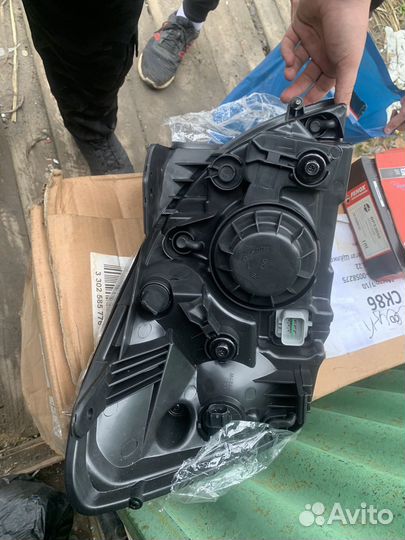 Фары на Kia Rio II поколение