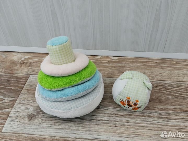 Пирамидка мякиш котенок