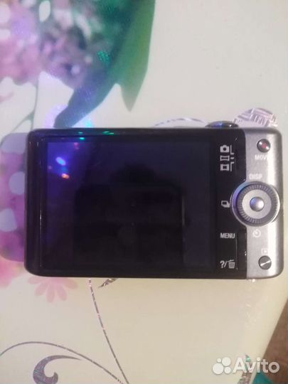 Цифровой фотоаппарат sony