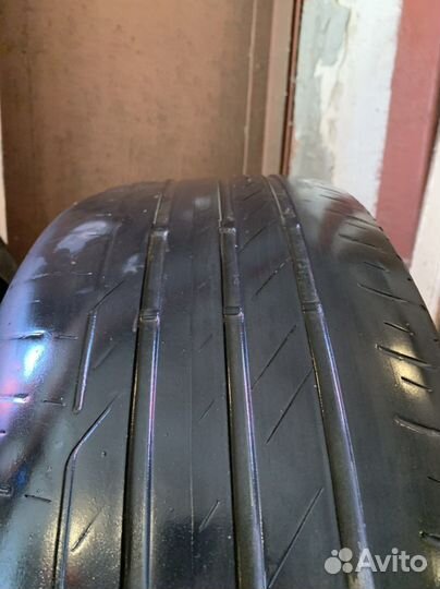Bridgestone Turanza T001 225/45 R19