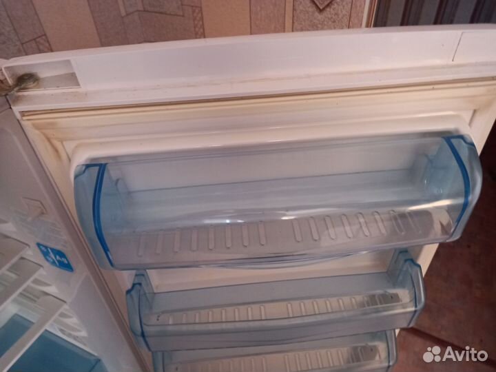 Холодильник бу