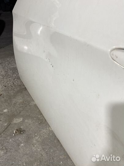 Передняя левая дверь BMW E90