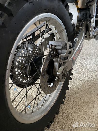 Мотоцикл honda XR400