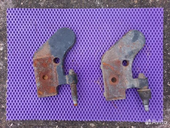 Кронштейн амортизатора правый Камаз 5490 2018