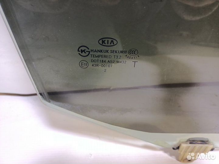 Стекло двери заднее правое Kia Cerato седан G4FC