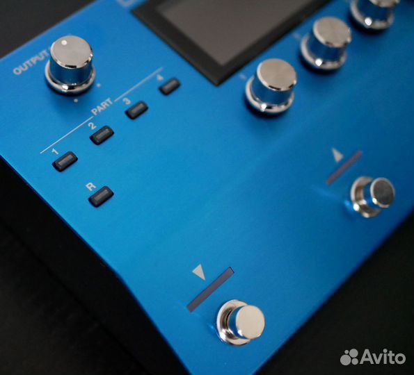 Boss GM-800 Guitar Synthesizer