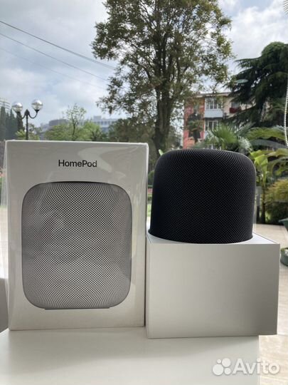Умная колонка Apple HomePod 1Gen Black/Черная