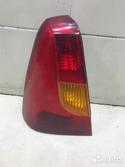 Фонарь задний левый Renault Logan