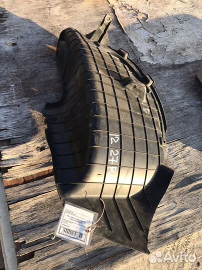 Локер киа каренс 2002-2006