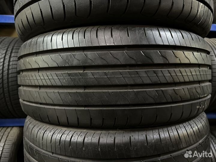 Goodyear EfficientGrip Performance 2 215/50 R17