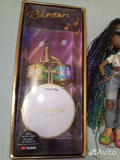 Rainbow High Rockstar Vanessa Tempo
