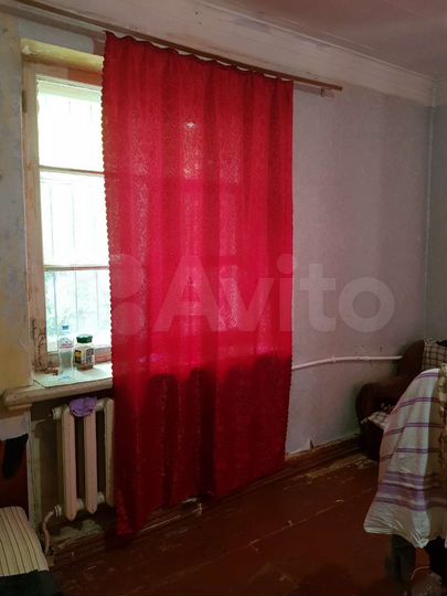 Комната 29 м² в 3-к., 1/2 эт.