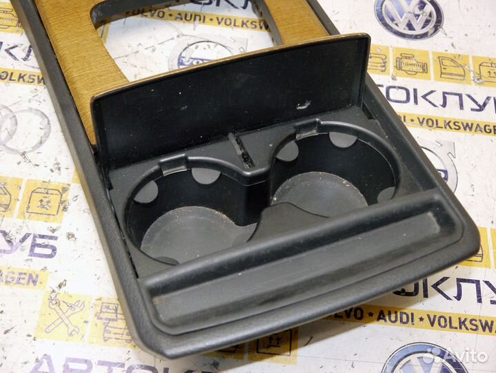 Накладка консоли Вольво XC90