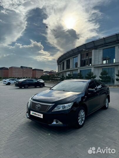 Toyota Camry 2.5 AT, 2013, 210 000 км