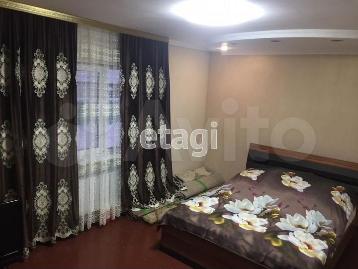 Дом 188 м² на участке 6,2 сот.