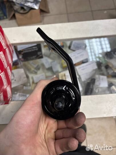 Оригинальная запчасть toyota (2303050010)