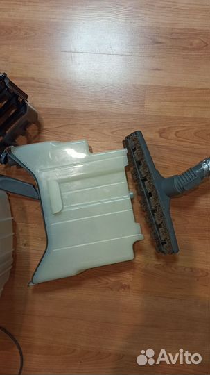 Моющий пылесос zelmer