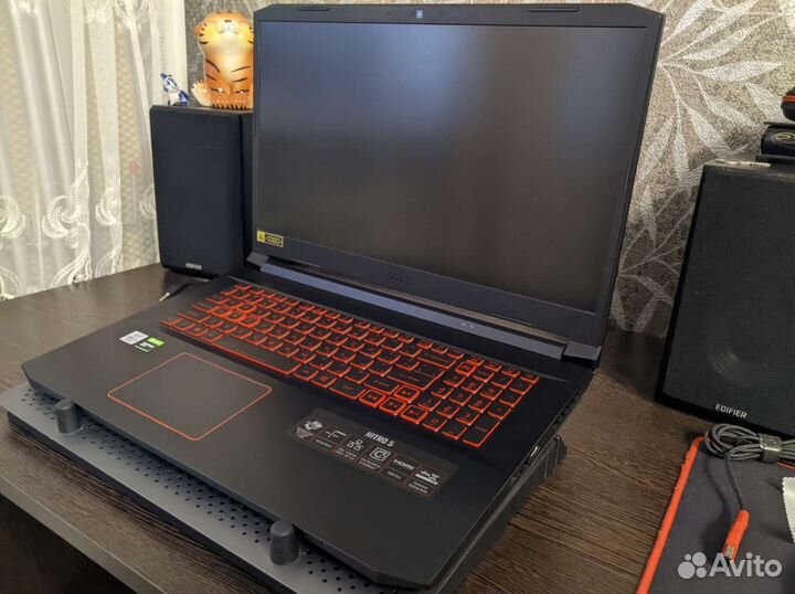 Ноутбук Acer nitro 5 AN-517-52-57D8