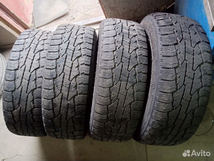 Nokian Tyres Rotiiva AT 215/65 R16