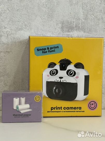 Фотоаппарат с мгновенной печатьюй