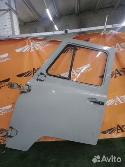 Дверь боковая передняя левая УАЗ 452 2012