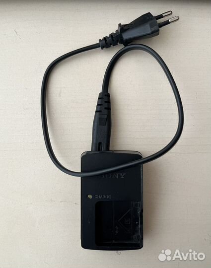 Зарядное устройство sony BC-csnb для NP-BN1