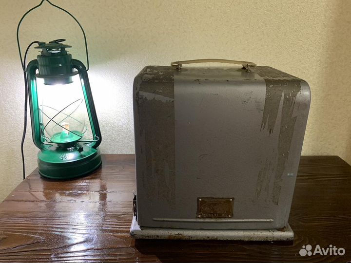 Ультрафиолетовая лампа