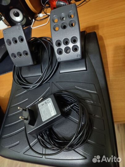 Игровой руль Logitech Driving Force GT