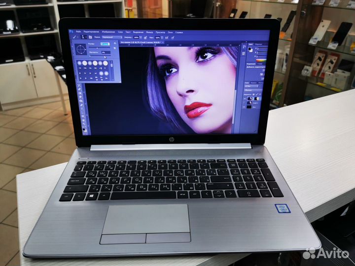 Ноутбук HP FHD Core i3 7gen 8gb DDR4 SSD 256gb