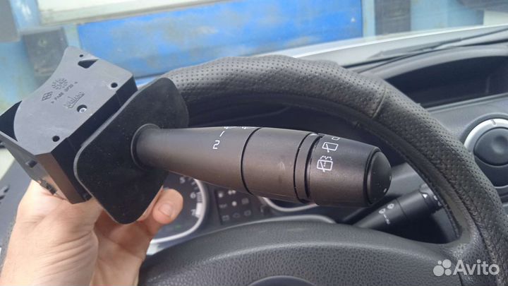 Подрулевой переключатель на duster