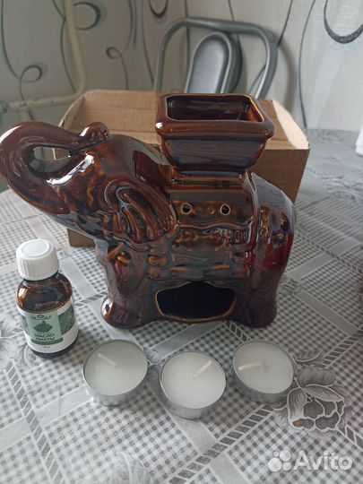 Подарочный набор-аромалампа,3 свечки,масло,новый