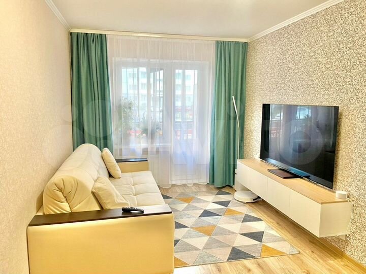1-к. квартира, 37 м², 1/9 эт.