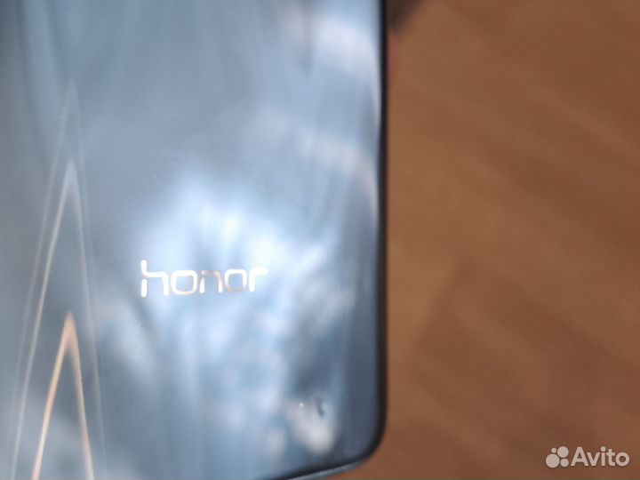 HONOR 10, 6/64 ГБ