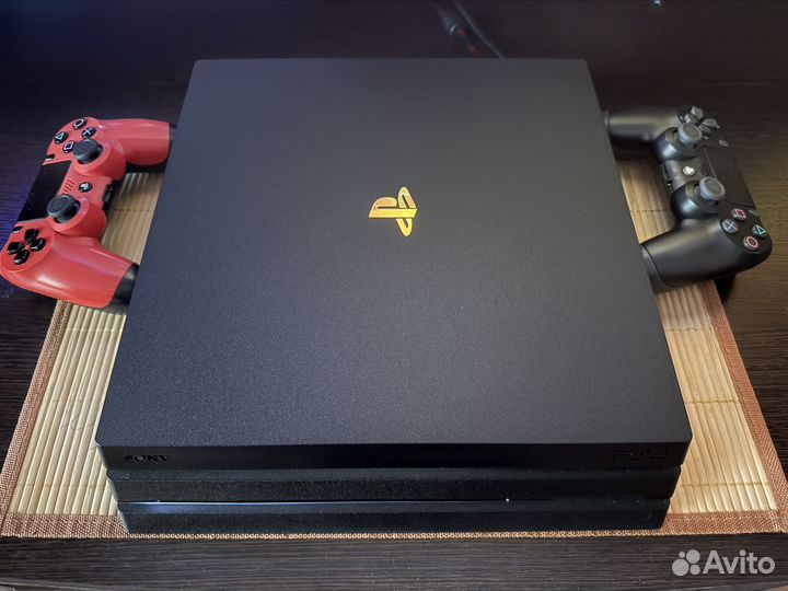 Sony playstation 4 pro 1tb 2 геймпада