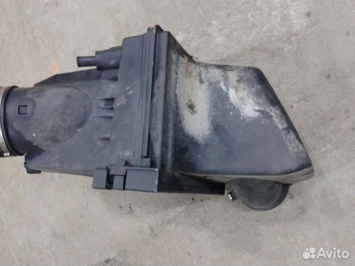 Корпус воздушного фильтра BMW 5 E39