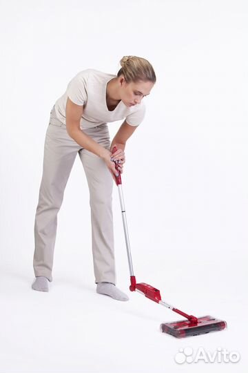 Электровеник с двумя батареями «подметайка»