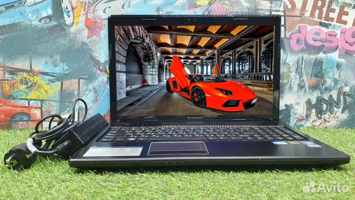 Ноутбук Lenovo i3/4 Gb