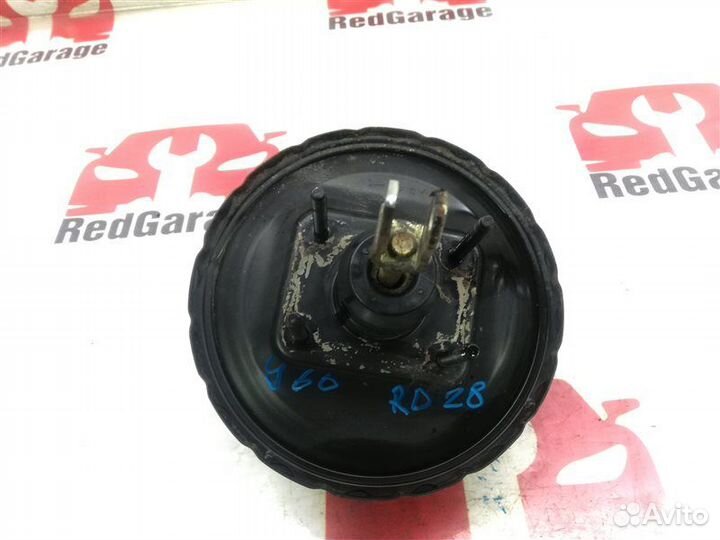 Вакуумный усилитель тормозов Nissan Patrol Y60