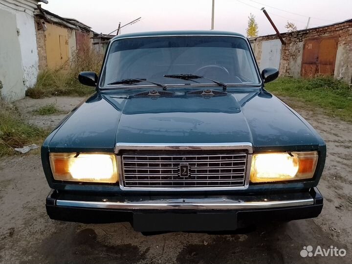 ВАЗ 2107 1.5 МТ, 2002, битый, 72 000 км
