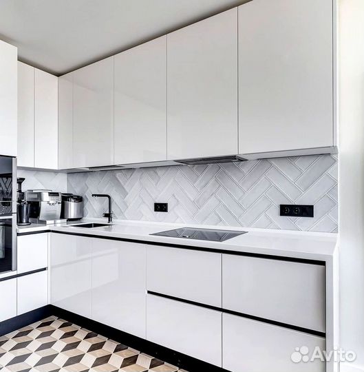 Кухни от производителя в минимализме