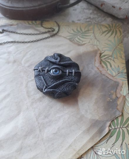 Украшения из кожи ручной работы 