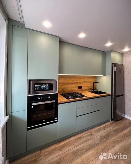 Кухня на заказ Угловая под Ключ