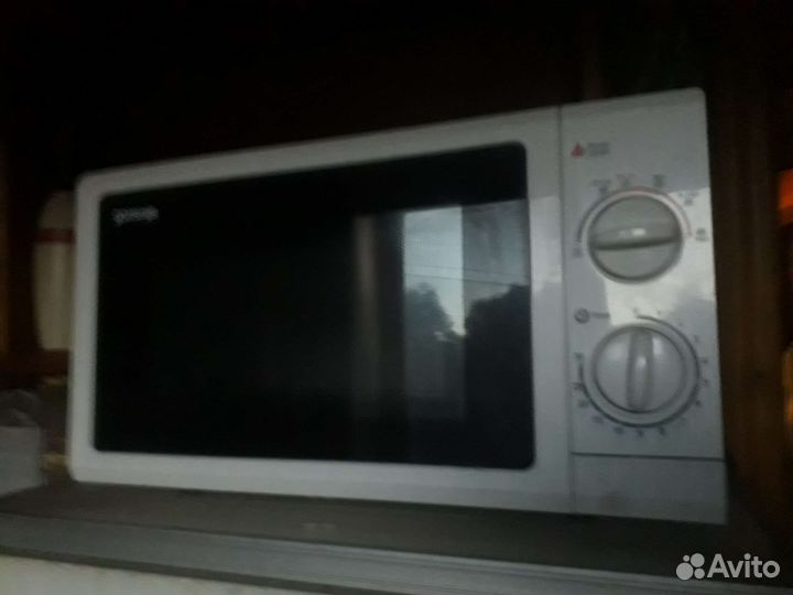Микроволновая печь Gorenje MO20MW