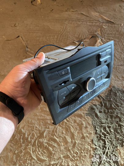 Магнитола на гранту фл новая