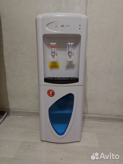 Кулер (диспенсер)для воды aqua work 0.7 LKR