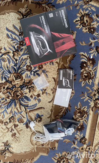 Утюг Redmond ri-c293 новый