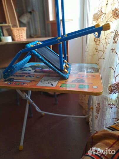 Стол для дошкольника + стул